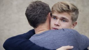 Sådan hjælper du en med borderline